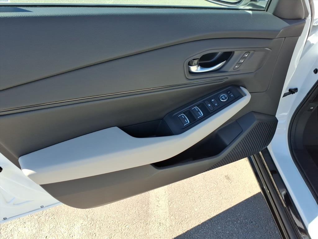 new 2025 Honda Accord Hybrid car, priced at $35,380