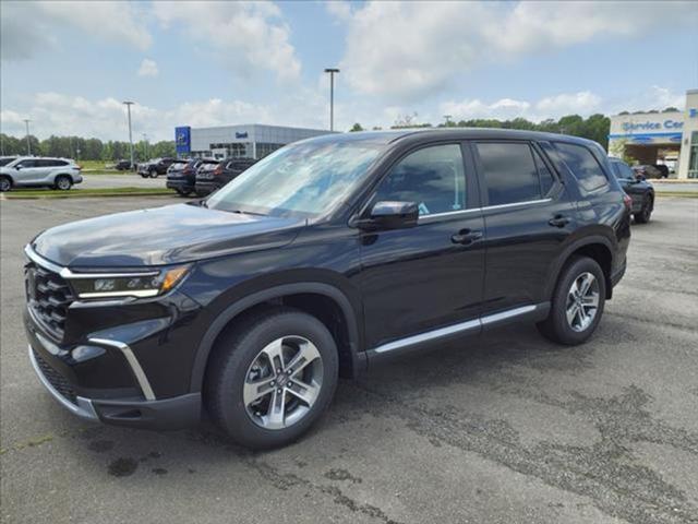 used 2025 Honda Pilot car, priced at $43,555