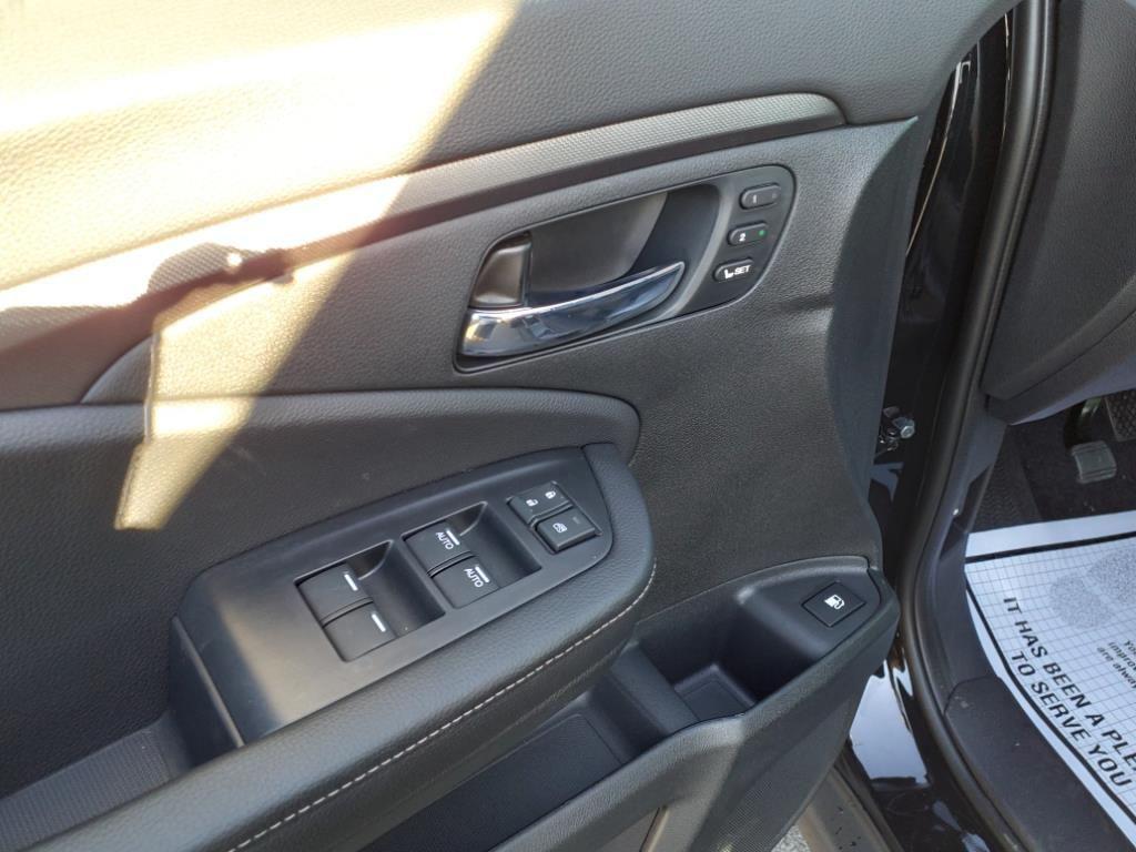 used 2025 Honda Ridgeline car, priced at $36,888