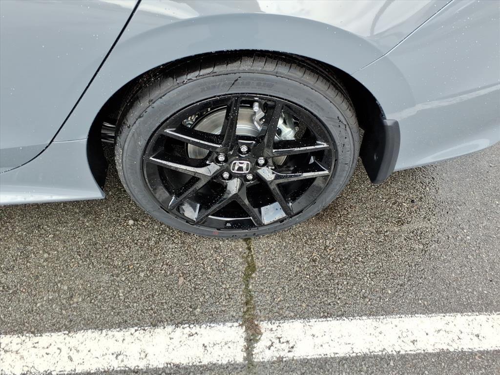 new 2026 Honda Civic Hybrid car, priced at $29,647