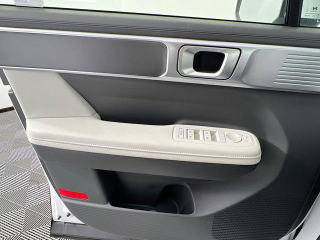 new 2025 Hyundai Santa Fe car, priced at $40,035