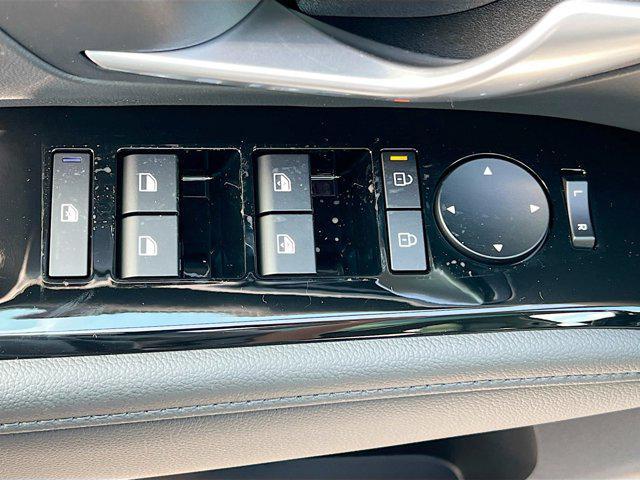 new 2025 Hyundai TUCSON Hybrid car, priced at $42,456