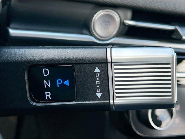 new 2025 Hyundai TUCSON Hybrid car, priced at $42,456