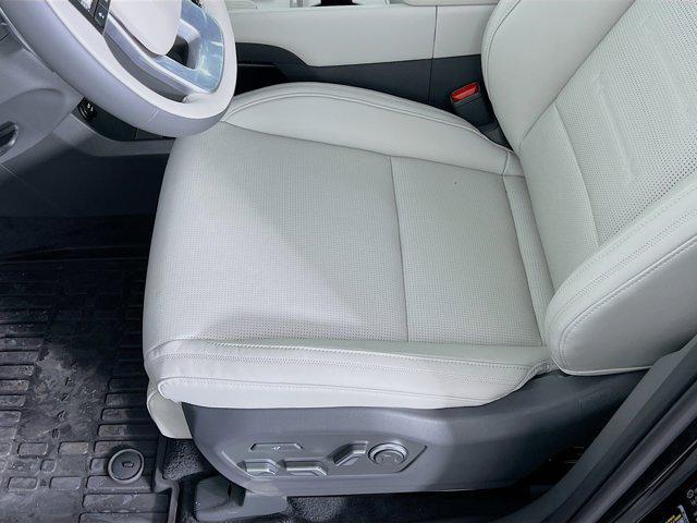 new 2025 Hyundai SANTA FE HEV car, priced at $50,906