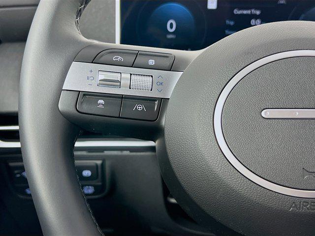 new 2025 Hyundai TUCSON Hybrid car, priced at $37,639