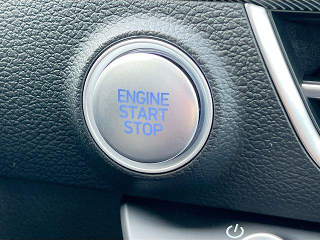 new 2025 Hyundai Sonata Hybrid car, priced at $32,468