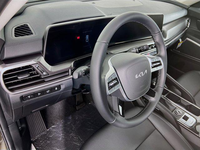 new 2025 Kia Telluride car, priced at $40,907