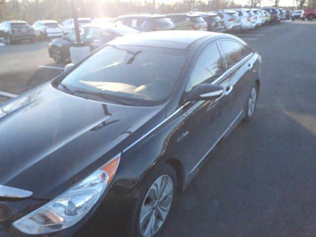 used 2014 Hyundai Sonata Hybrid car, priced at $8,173
