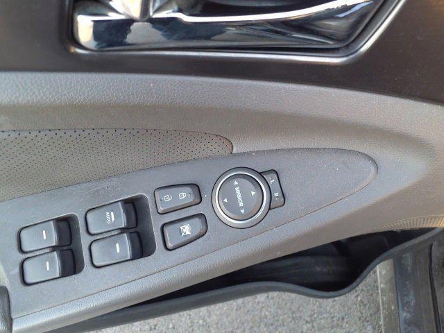 used 2014 Hyundai Sonata Hybrid car, priced at $8,173