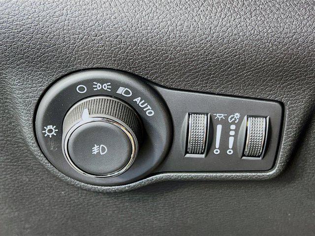 new 2025 Jeep Compass car, priced at $32,626