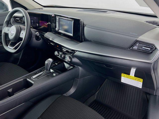 new 2025 Nissan Kicks car, priced at $24,604