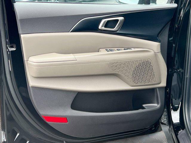 new 2026 Kia Carnival car, priced at $39,154