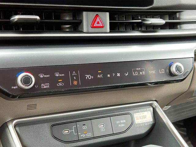 new 2026 Kia Carnival car, priced at $39,154