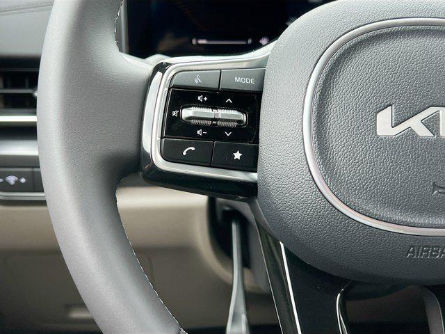 new 2026 Kia Carnival car, priced at $39,154