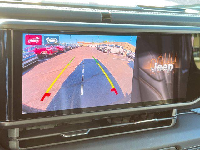 new 2025 Jeep Wrangler car, priced at $51,472
