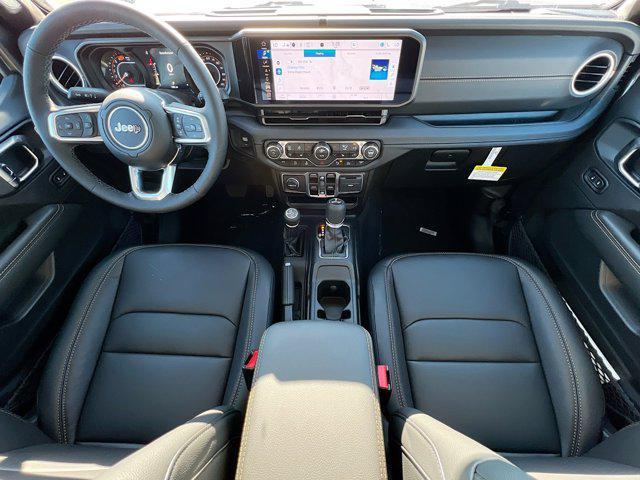 new 2025 Jeep Wrangler car, priced at $51,472