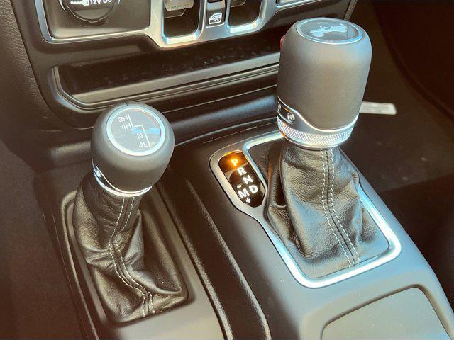 new 2025 Jeep Wrangler car, priced at $51,472