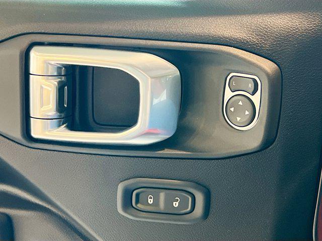 new 2025 Jeep Gladiator car, priced at $47,439