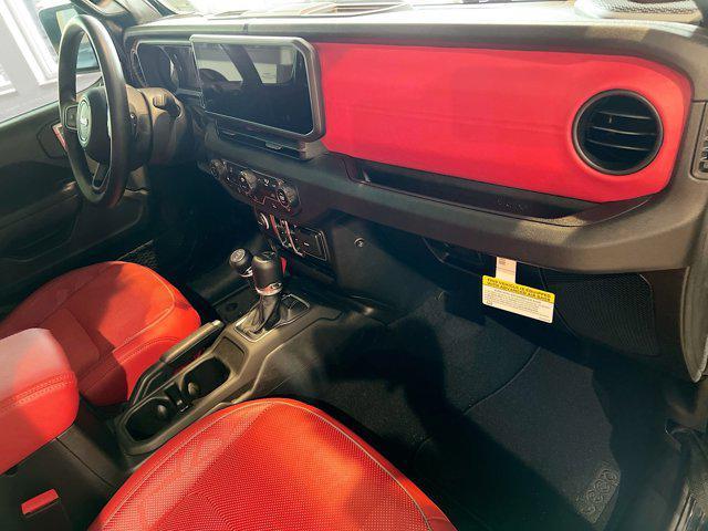 new 2025 Jeep Gladiator car, priced at $47,439