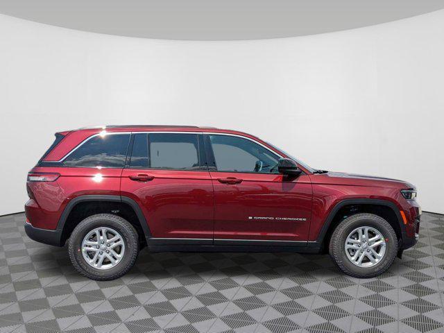 new 2024 Jeep Grand Cherokee car, priced at $35,859