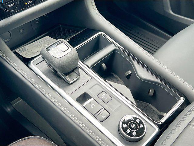 new 2025 Nissan Pathfinder car, priced at $50,091