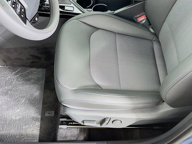 new 2025 Kia Niro car, priced at $30,341
