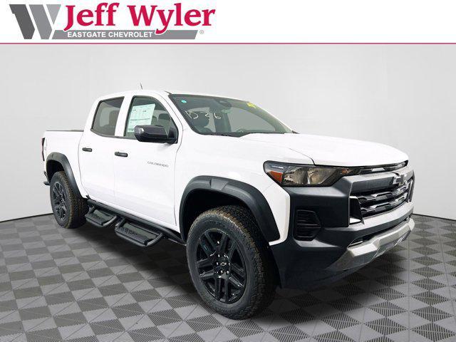 new 2025 Chevrolet Colorado car, priced at $45,170