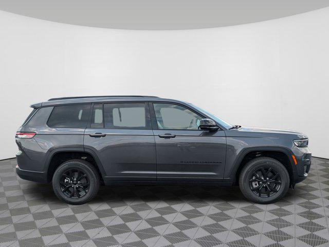 new 2024 Jeep Grand Cherokee L car, priced at $41,233