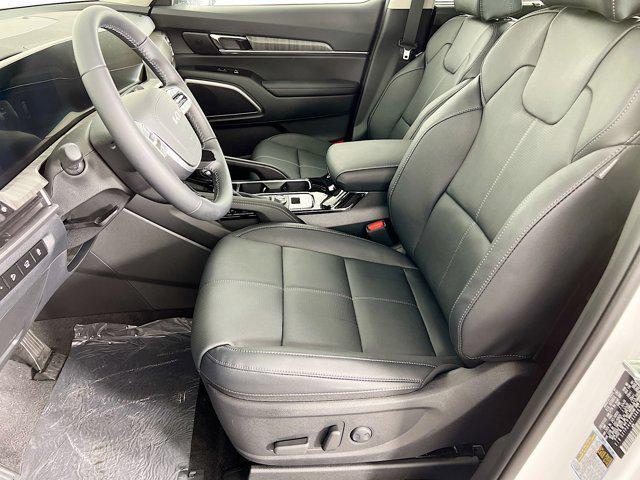new 2025 Kia Telluride car, priced at $42,802