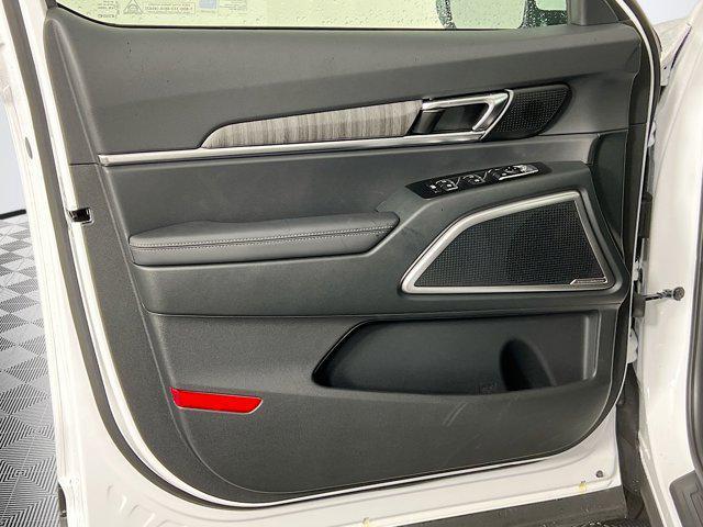 new 2025 Kia Telluride car, priced at $42,802