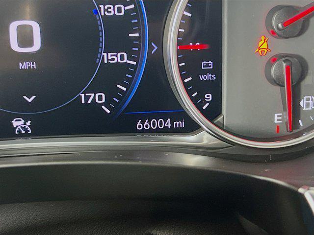 used 2022 Chevrolet Traverse car, priced at $34,147