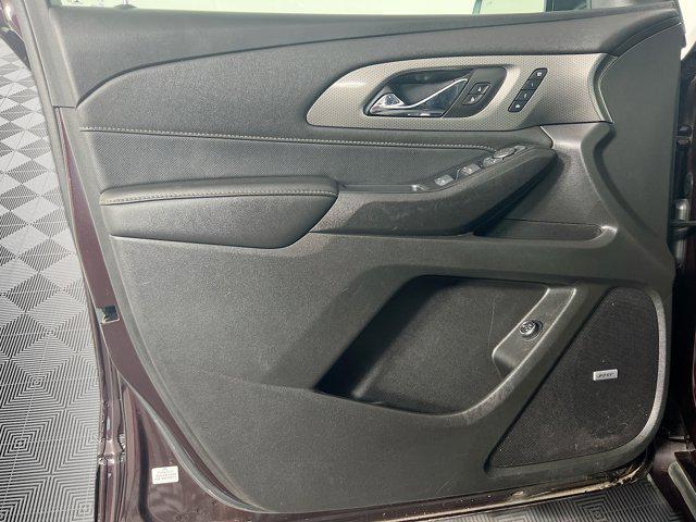 used 2022 Chevrolet Traverse car, priced at $34,147
