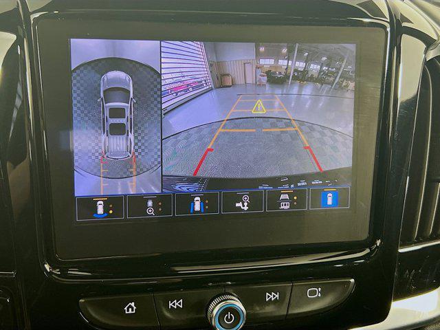 used 2022 Chevrolet Traverse car, priced at $34,147
