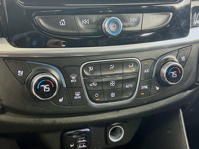 used 2022 Chevrolet Traverse car, priced at $34,147