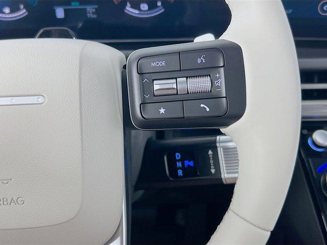 new 2025 Hyundai Santa Fe car, priced at $41,035