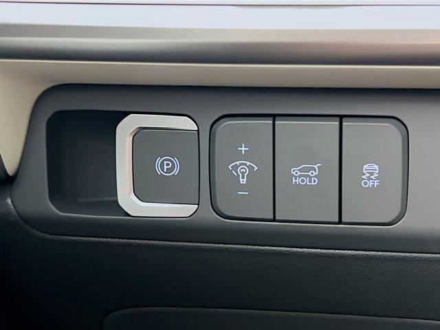 new 2025 Hyundai Santa Fe car, priced at $41,035