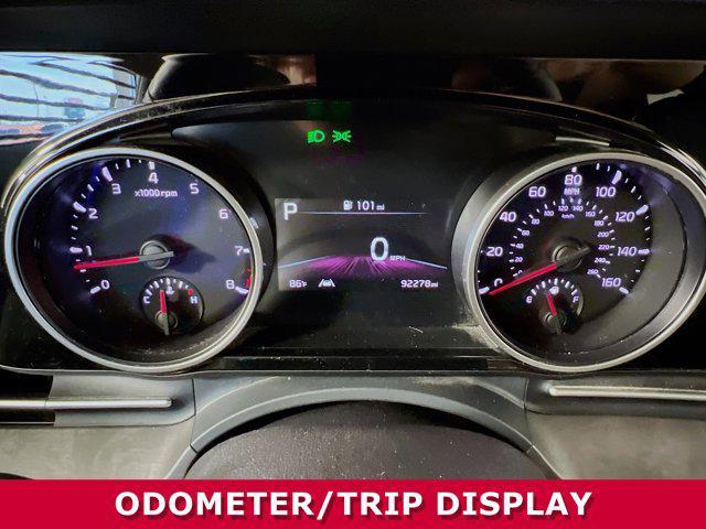 used 2024 Kia Carnival car, priced at $32,957