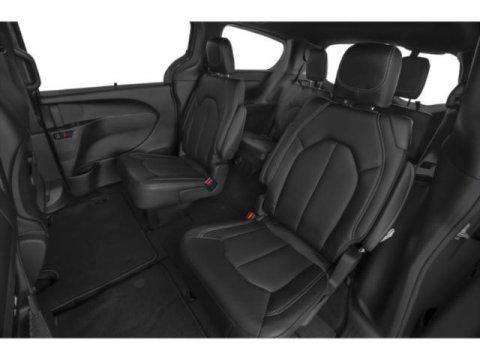 new 2025 Chrysler Pacifica car, priced at $41,752