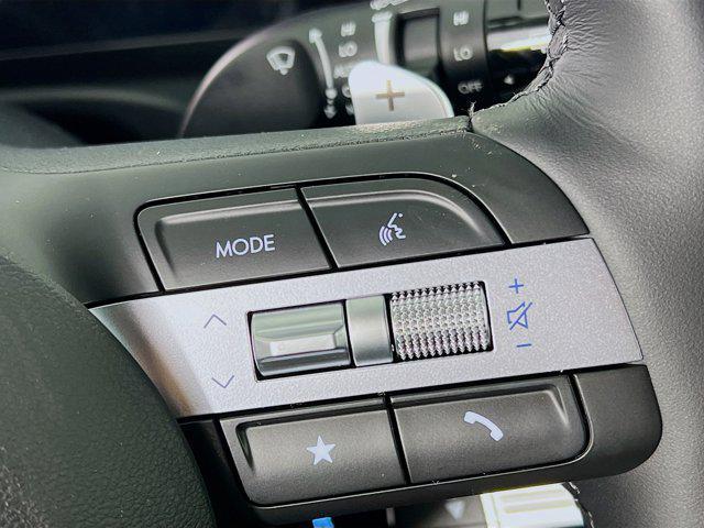 new 2025 Hyundai TUCSON Hybrid car, priced at $42,552