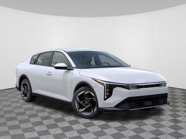 new 2025 Kia K4 car, priced at $23,672