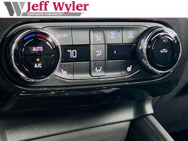 new 2025 Chevrolet TrailBlazer car, priced at $33,020