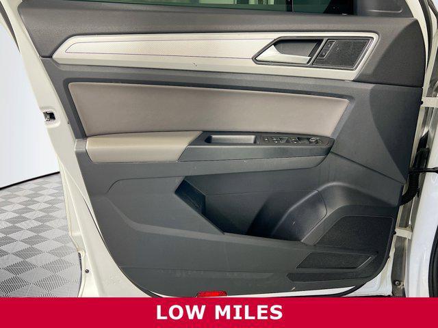 used 2021 Volkswagen Atlas Cross Sport car, priced at $14,995