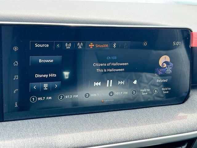 new 2025 Nissan Kicks car, priced at $23,604