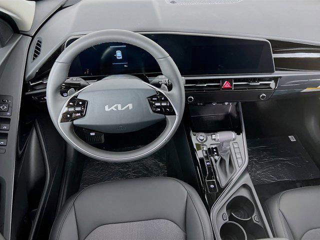 new 2025 Kia Niro car, priced at $29,935