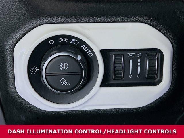 used 2021 Jeep Gladiator car, priced at $30,372