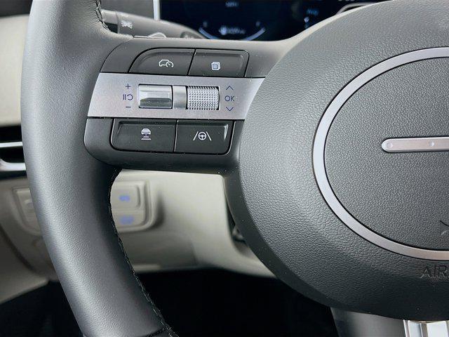 new 2025 Hyundai TUCSON Hybrid car, priced at $37,697