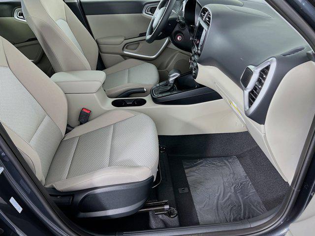 new 2025 Kia Soul car, priced at $20,957