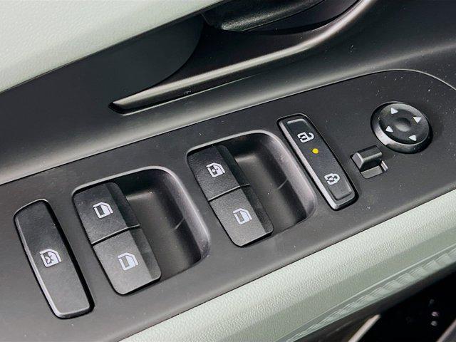 new 2025 Hyundai Elantra car, priced at $31,051