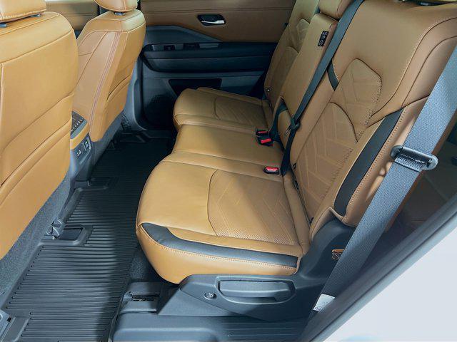 new 2025 Nissan Pathfinder car, priced at $44,547