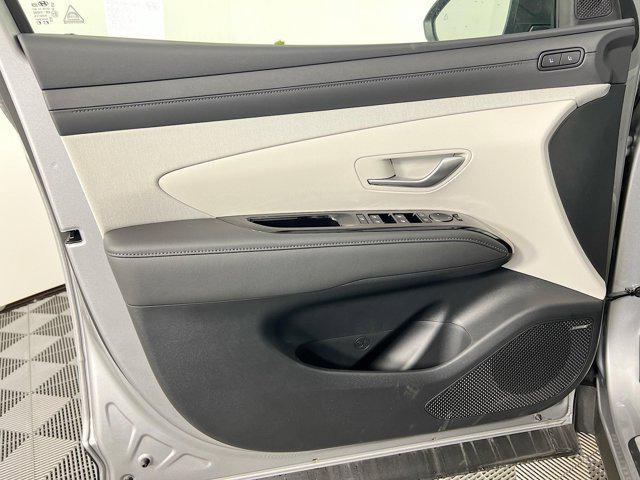 new 2025 Hyundai TUCSON Hybrid car, priced at $42,432